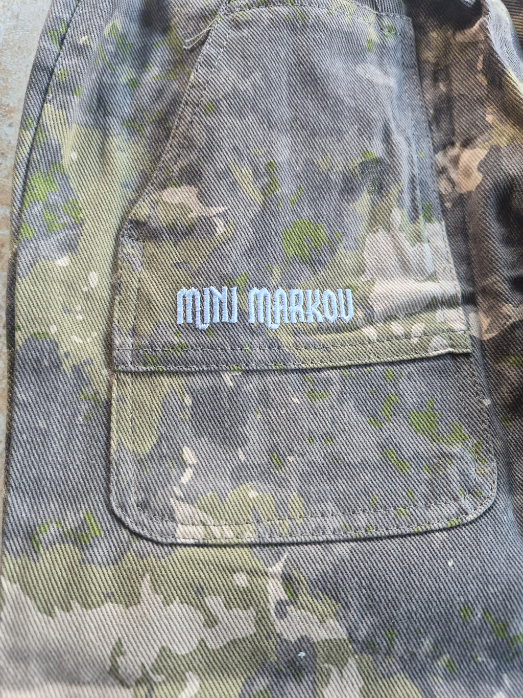 Camo Jean in Earth